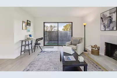 2 Lakeview Court, Novato, CA 94947 - Photo 3