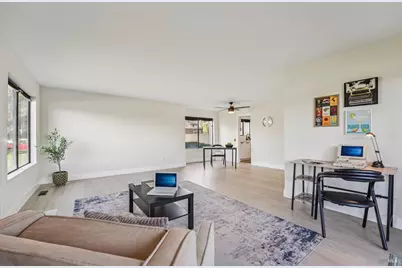 2 Lakeview Court, Novato, CA 94947 - Photo 5