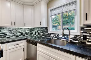 101 H Ln, Novato, CA 94945 - Photo 23