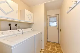 570 Sonoma Dr, Petaluma, CA 94954 - Photo 47