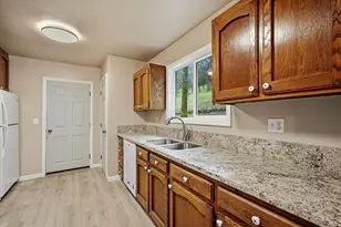 19474 Donkey Hill Rd, Hidden Valley Lake, CA 95467 - Photo 3