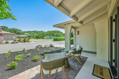 215 Hemlock Drive, Healdsburg, CA 95448 - Photo 5