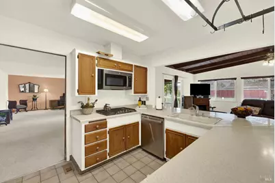 122 Isle Royale Circle, Vacaville, CA 95687 - Photo 21