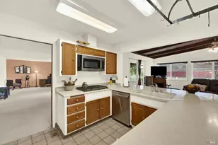 122 Isle Royale Cir, Vacaville, CA 95687 - Photo 21