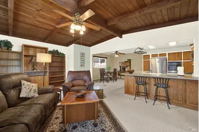 122 Isle Royale Circle, Vacaville, CA 95687 - Photo 31