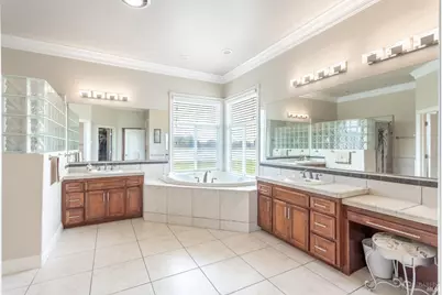 7605 Churn Creek Road, Redding, CA 96002 - Photo 23