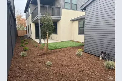 9013 Camino Colegio Road, Rohnert Park, CA 94928 - Photo 11