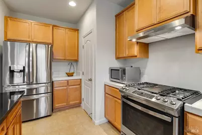 6606 Deerfield Drive, Vallejo, CA 94591 - Photo 17