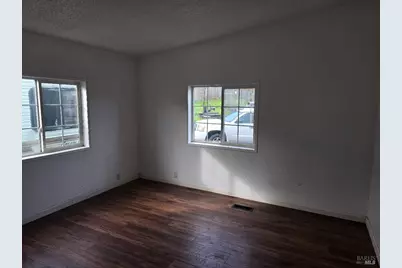 21441 Pineview Drive, Willits, CA 95490 - Photo 9