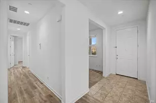 560 Syracuse Ln, Dixon, CA 95620 - Photo 3