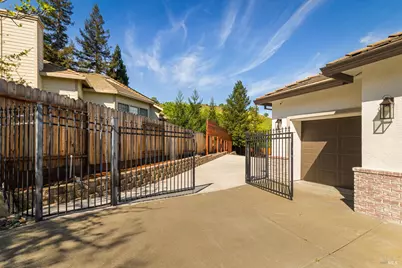 267 Alta Mira Drive, Vacaville, CA 95688 - Photo 89