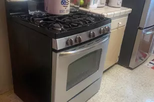 2581 Elm St, Napa, CA 94558 - Photo 7