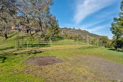 1411 Oak Knoll Road, Ukiah, CA 95482 - Photo 33