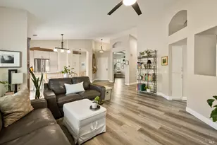 319 Trellis Ln, Vacaville, CA 95687 - Photo 5