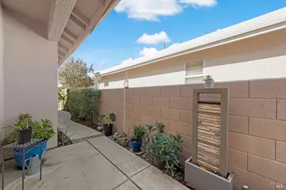 319 Trellis Lane, Vacaville, CA 95687 - Photo 39