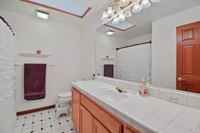 9595 Meadow Place, Windsor, CA 95492 - Photo 19