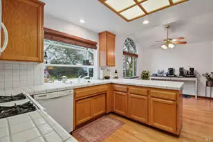 9595 Meadow Pl, Windsor, CA 95492 - Photo 5