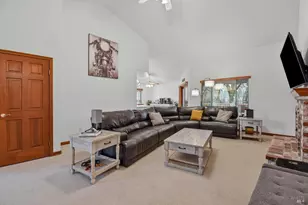 9595 Meadow Pl, Windsor, CA 95492 - Photo 9