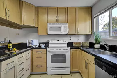 735 Racquet Club Circle, Rohnert Park, CA 94928 - Photo 5