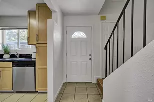 735 Racquet Club Cir, Rohnert Park, CA 94928 - Photo 3