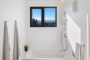 17940 Escalon Dr, Sonoma, CA 95476 - Photo 23