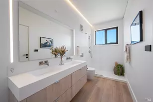 17940 Escalon Dr, Sonoma, CA 95476 - Photo 15