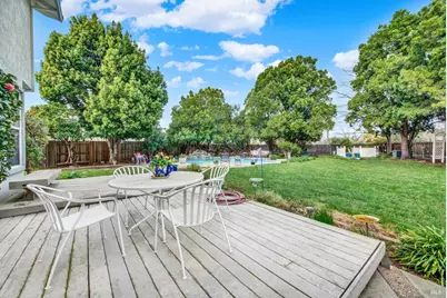 325 Fieldstone Court, Vacaville, CA 95687 - Photo 55