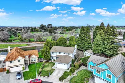 325 Fieldstone Court, Vacaville, CA 95687 - Photo 5