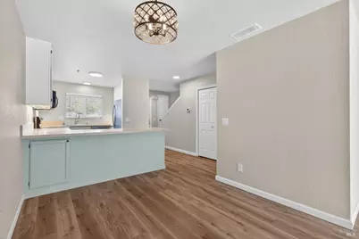 209 Elbridge Avenue #F, Cloverdale, CA 95425 - Photo 11