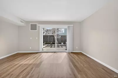 209 Elbridge Avenue #F, Cloverdale, CA 95425 - Photo 11