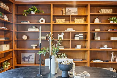 19 Surrey Lane, San Rafael, CA 94903 - Photo 7