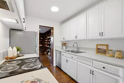 19 Surrey Lane, San Rafael, CA 94903 - Photo 9