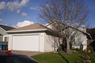 212 Ezra Ave, Santa Rosa, CA 95401 - Photo 1