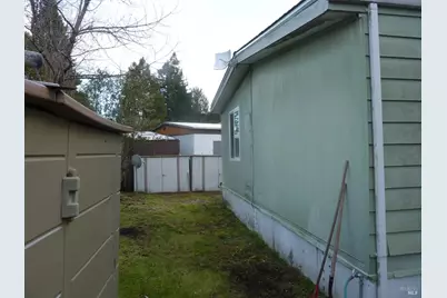 10755 Mobile Village Way #77, Willits, CA 95430 - Photo 7