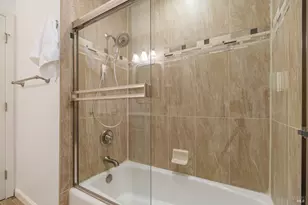 27 Mariposa Ln, Novato, CA 94947 - Photo 19