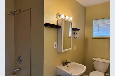 104 Thompson Avenue, Ukiah, CA 95482 - Photo 13