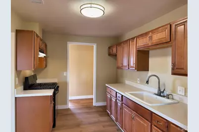 104 Thompson Avenue, Ukiah, CA 95482 - Photo 3