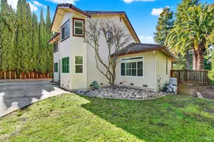 155 Fallen Leaf Dr, Vacaville, CA 95687 - Photo 43