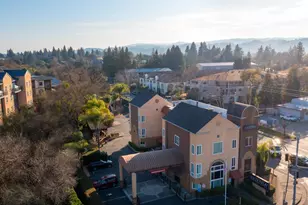 178 Dry Creek Rd, Healdsburg, CA 95448 - Photo 1