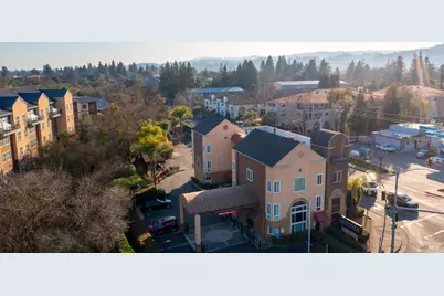 178 Dry Creek Road, Healdsburg, CA 95448 - Photo 19