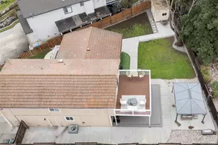 112 Melrose Ct, Vacaville, CA 95687 - Photo 59