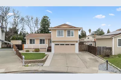 112 Melrose Court, Vacaville, CA 95687 - Photo 1