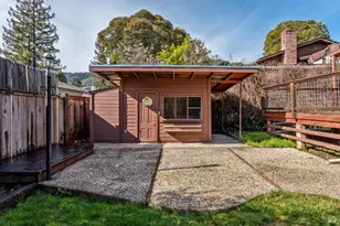 329 Jones St, Ukiah, CA 95482 - Photo 23