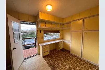 173 Brookview Court, Santa Rosa, CA 95409 - Photo 17