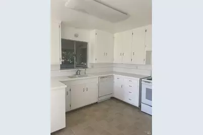 1395 Velma Avenue, Santa Rosa, CA 95403 - Photo 7