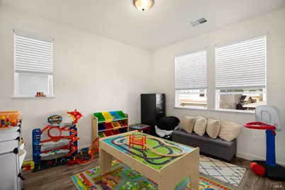 7465 Walker Way, Rohnert Park, CA 94928 - Photo 21