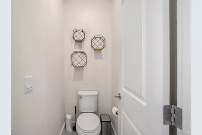 7465 Walker Way, Rohnert Park, CA 94928 - Photo 33