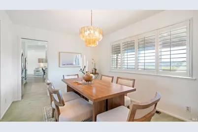 28 Monroe Court, Novato, CA 94947 - Photo 5