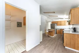 5751 Ridgewood Rd, Willits, CA 95490 - Photo 7