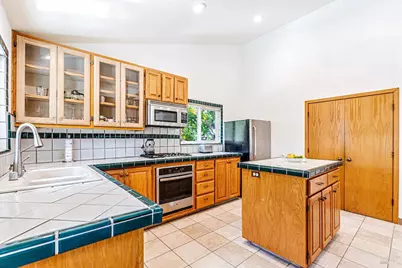 12195 Fiori Lane, Sebastopol, CA 95472 - Photo 25